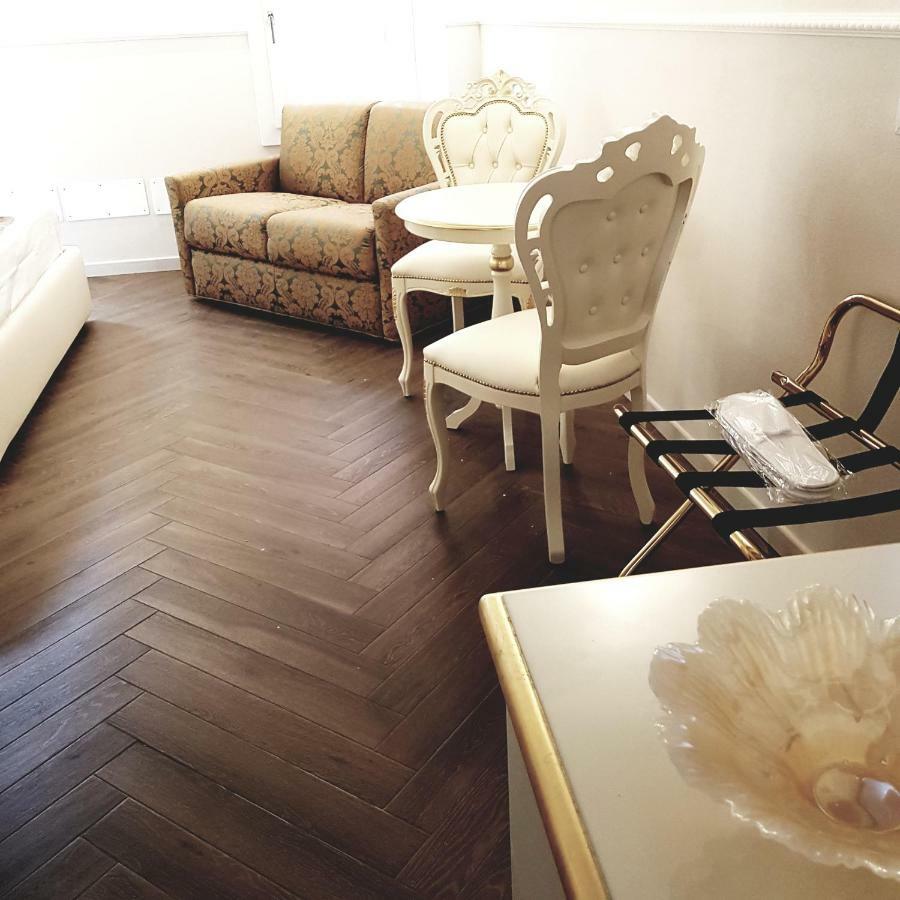 Ca' Vittoria Boutique House Apartsuite Кьоджа Экстерьер фото