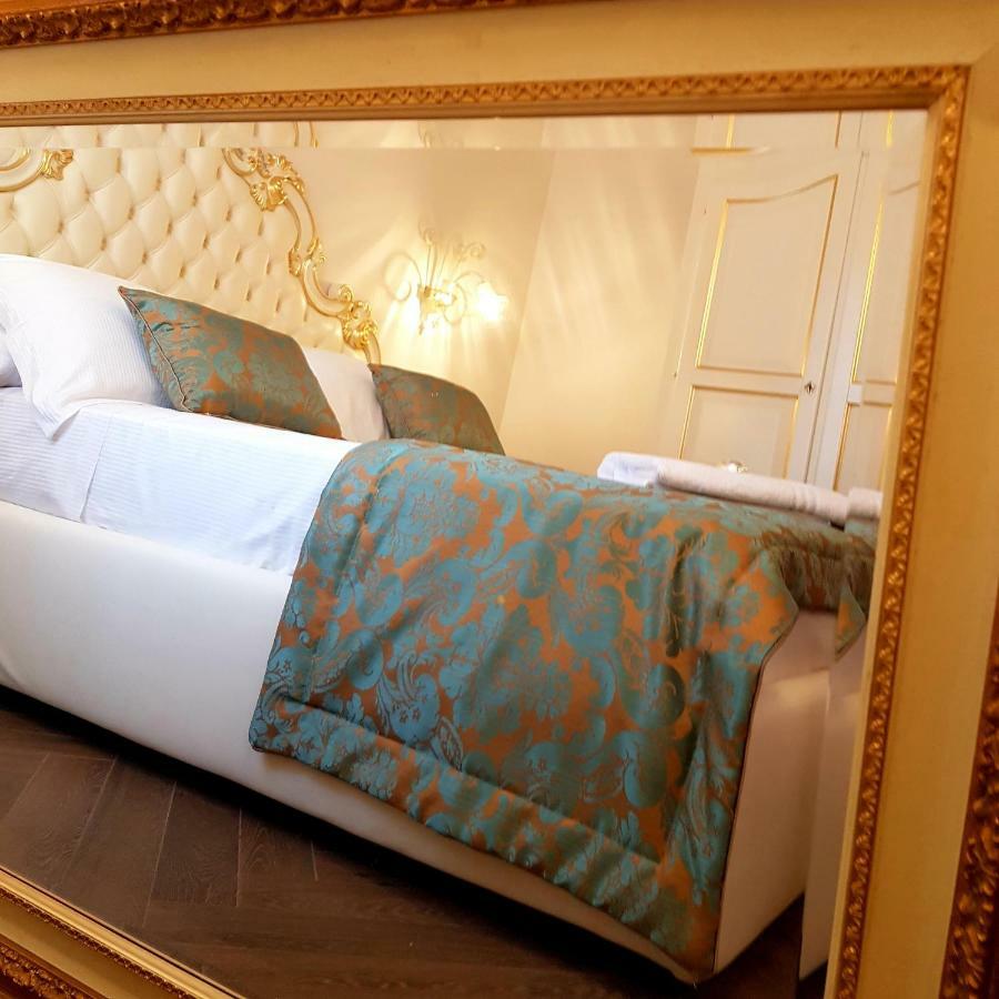 Ca' Vittoria Boutique House Apartsuite Кьоджа Экстерьер фото
