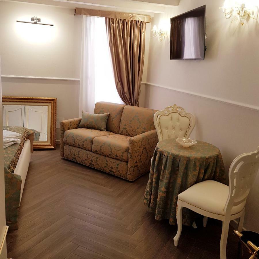Ca' Vittoria Boutique House Apartsuite Кьоджа Экстерьер фото