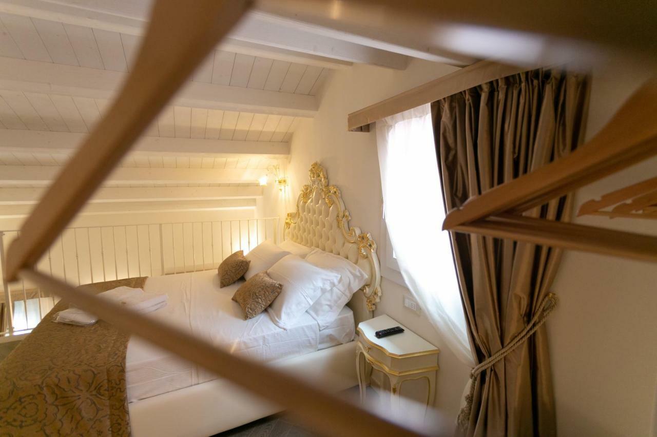 Ca' Vittoria Boutique House Apartsuite Кьоджа Экстерьер фото