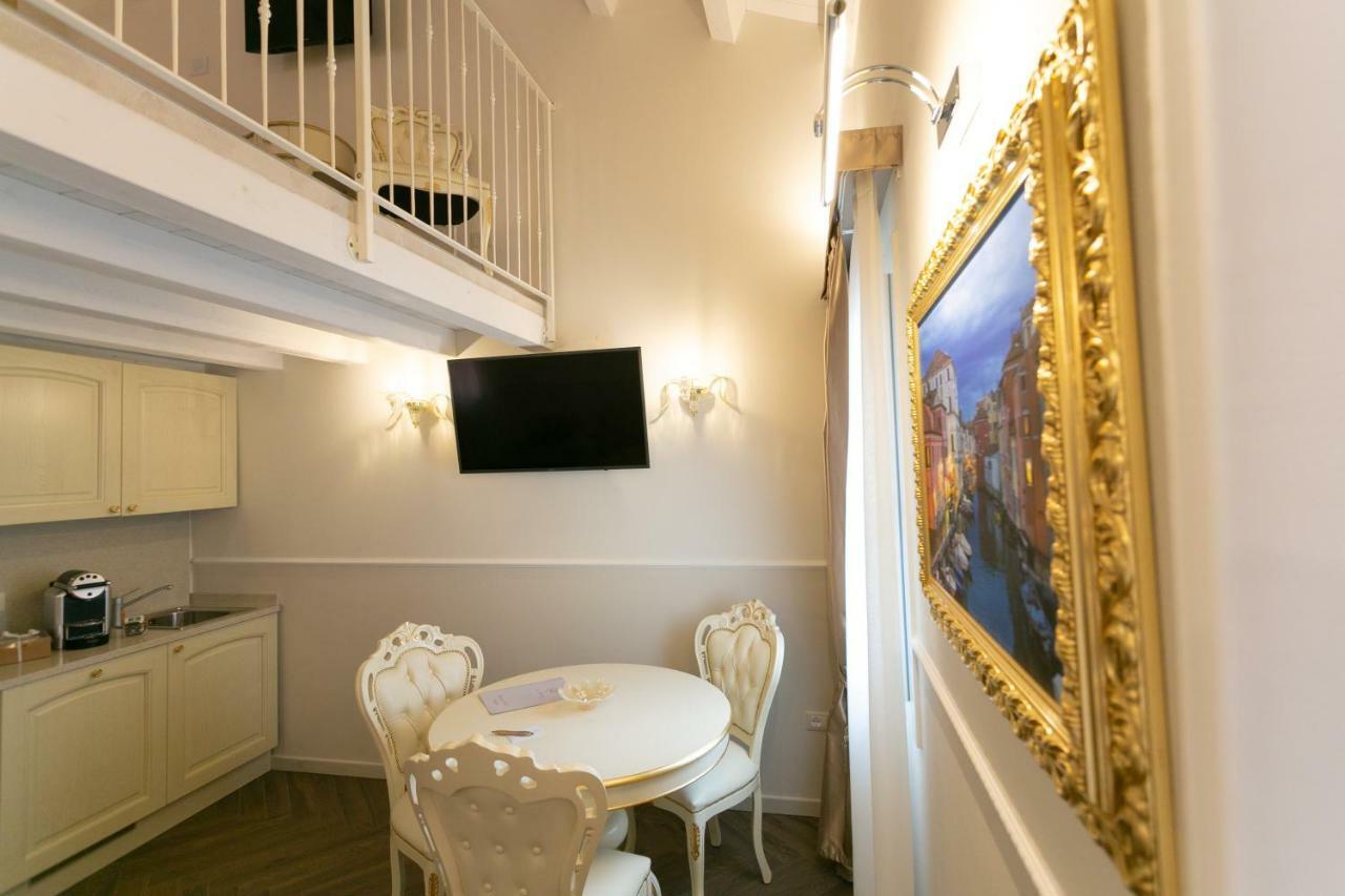 Ca' Vittoria Boutique House Apartsuite Кьоджа Экстерьер фото