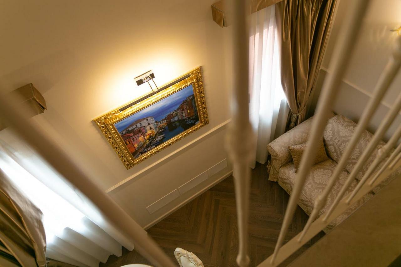 Ca' Vittoria Boutique House Apartsuite Кьоджа Экстерьер фото