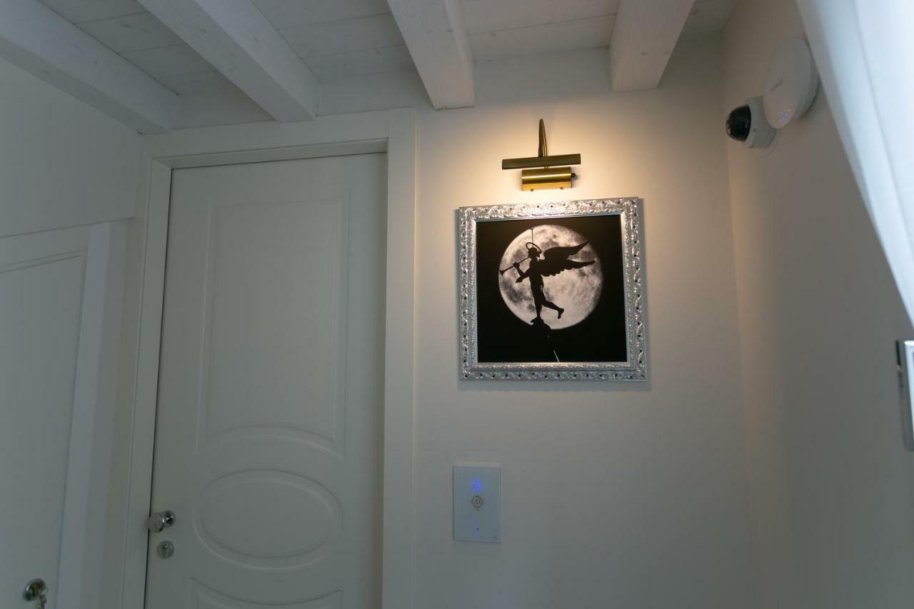 Ca' Vittoria Boutique House Apartsuite Кьоджа Экстерьер фото