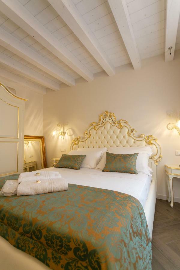 Ca' Vittoria Boutique House Apartsuite Кьоджа Экстерьер фото